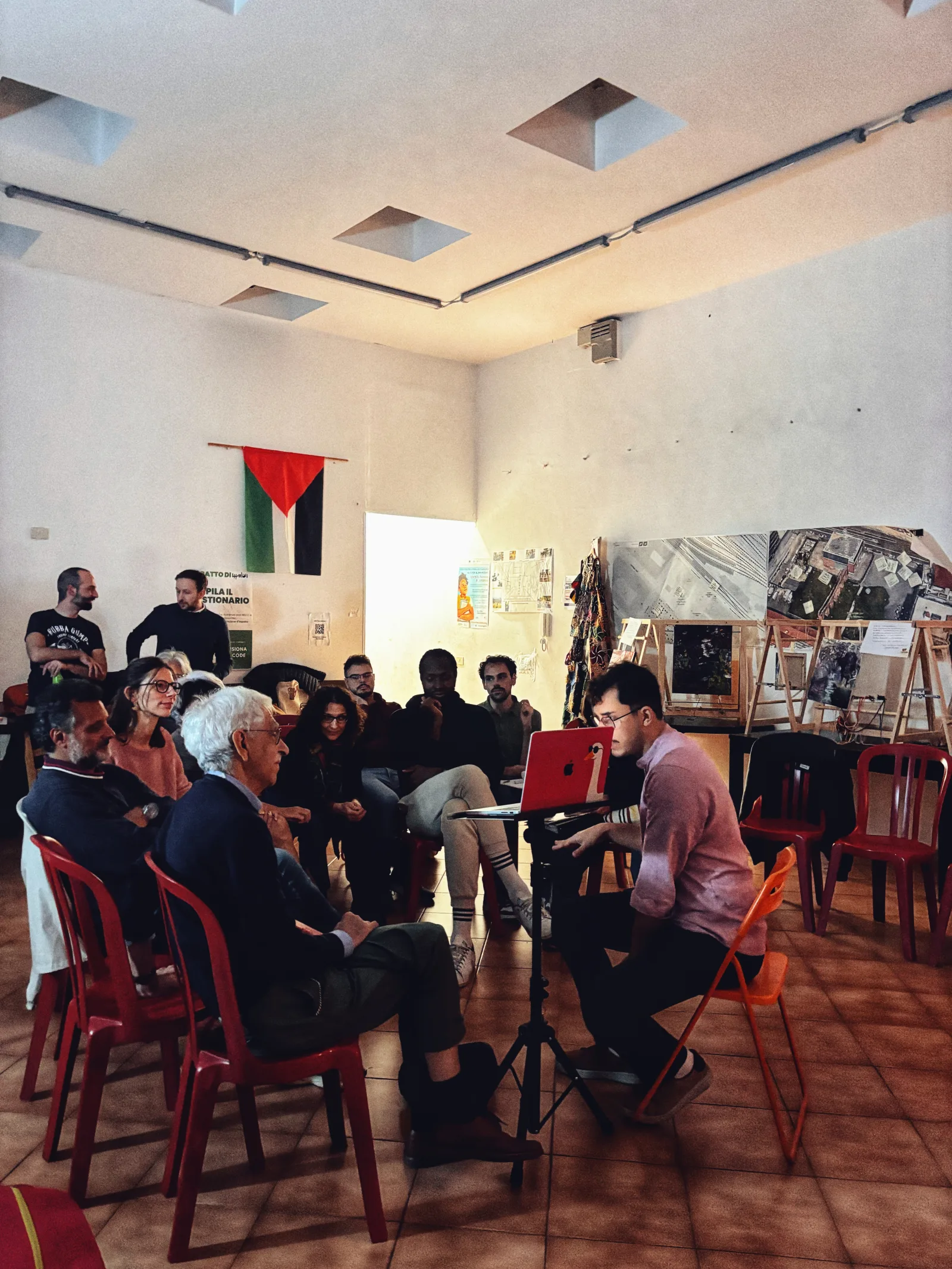 Nicco e il ControCoro alla prima lezione di alfabetizzazione musicale, 26 ottobre 2026 Polo Civico Esquilino